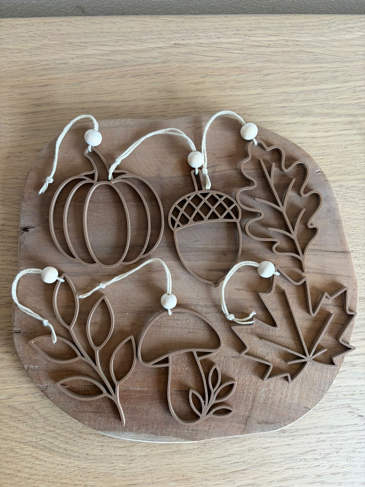 Herfstdecoratie hangend 6 stuks - verkrijgbaar in diverse kleuren